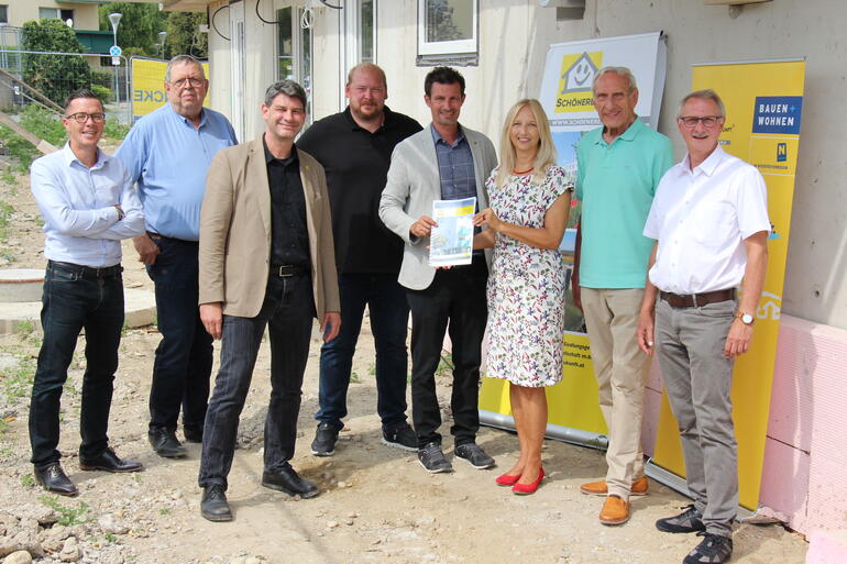 Dachgleiche für 35 neue Wohnungen und einer Einrichtung zur Gesundheitsversorgung in Groß-Enzersdorf